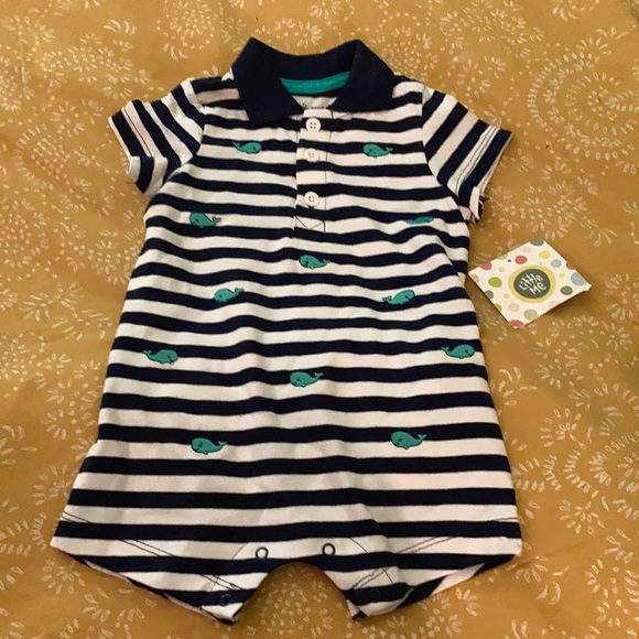NWT Little Me 6 Month Stiped Polo Style Onesie Romper Whales - Picture 3 of 4
